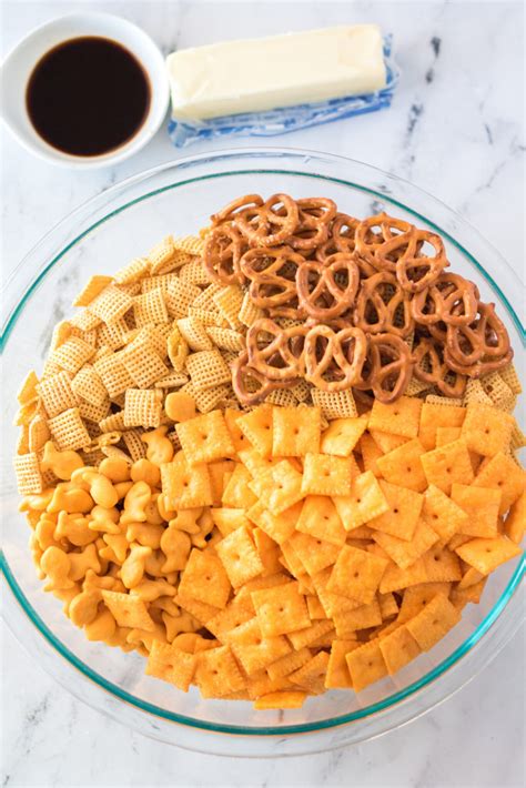 Homemade Cheddar Chex Mix - The Suburban Soapbox