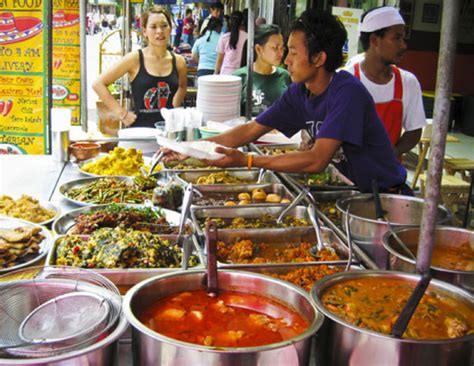 5 Best Places to Enjoy Street Food - lifeberrys.com