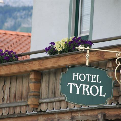 HOTEL & WIRTSHAUS TYROL (St Johann in Tirol) - Hotel Reviews, Photos ...