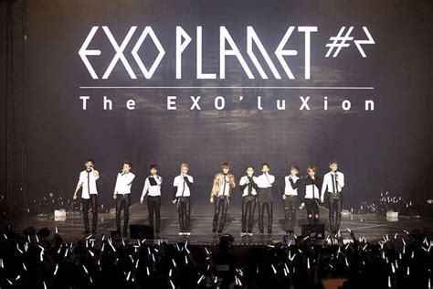 EXO演唱会一票难求，首尔场门票到五位数，粉丝呼吁：大家先别买