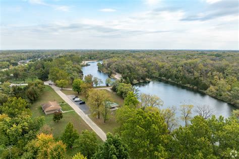 Diamond, IL City Guide | About Living in Diamond - Homes.com