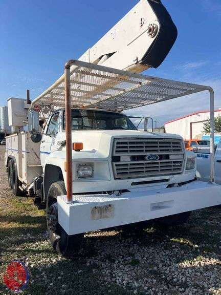 Army Surplus Vehicles Auction 的图像结果