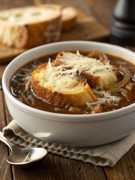 Classic French Onion Soup Recipe | Easy 4 Ingredients Homemade French ...
