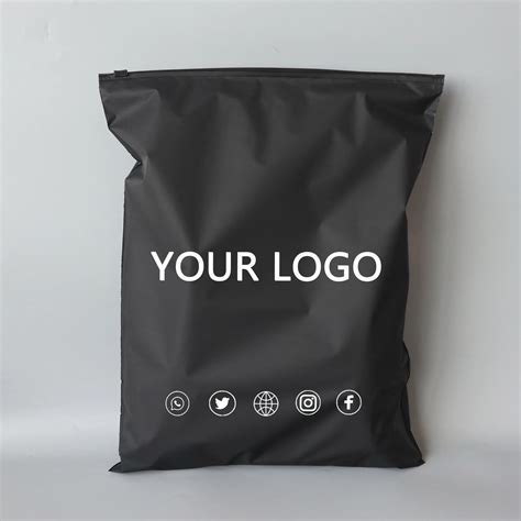 Custom-black-zipper-bags-Matte-black-zip-lock-bag-Shopping-bags-Packing ...