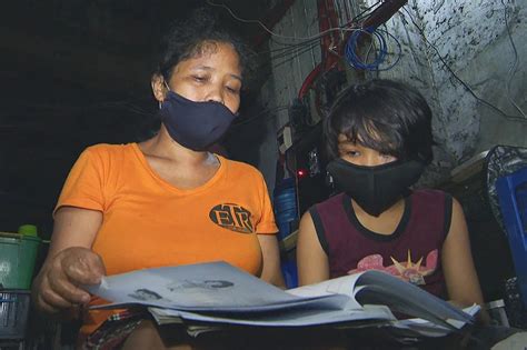 Distance learning malaking hamon din para sa mga magulang | ABS-CBN News