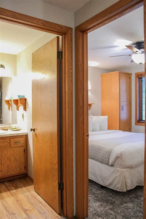 Guest Rooms - Door County | Waterbury Inn Condominium Resort