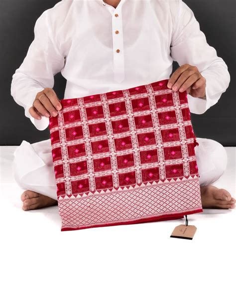 Kh́udraṅg | Banarasi Khaddi