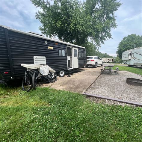 West Overlook Campground | Coralville, Iowa