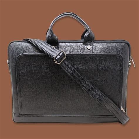 Reyansh Black Genuine Leather Laptop Messenger Bag-Gs – Dharavi Market