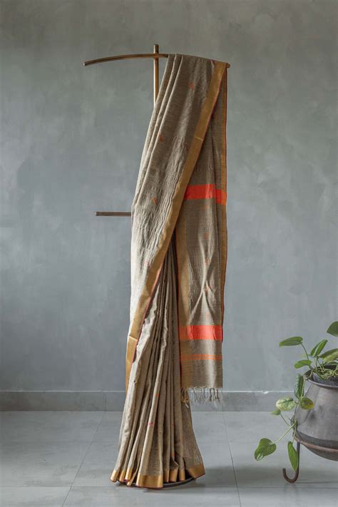 Neela by Anu Vardhan – Anu Vardhan Designs