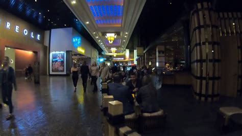 Walk Around Mandalay Bay - Restaurant / Food Court Area - Las Vegas ...