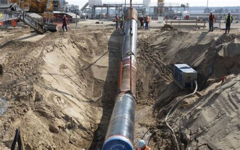 “北溪-2”天然气管道铺设公司因美国制裁威胁暂停工作 - 俄罗斯卫星通讯社
