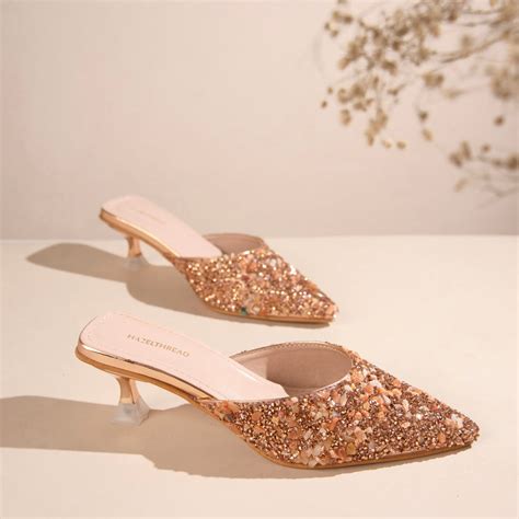 Buy fashionable Punjabi Juttis for women/ladies online – HazelThread