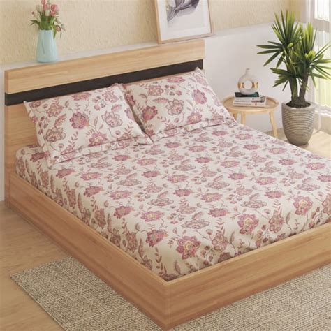 Buy Bedding Online at Low Prices from Rs.249 | Home Centre