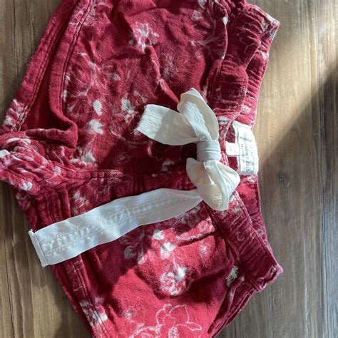 Abercrombie & Fitch XS mini short pajamas, really... - Depop