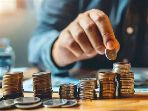 Top 10 Financial Rules: Whoever follows these 10 Golden Rules, he will ...