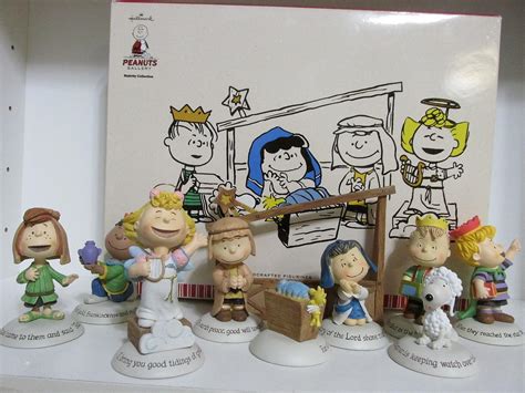 SNOOPY PEANUTS CHARLIE BROWN HALLMARK CHRISTMAS NATIVITY SET+BONUS FIGURES 2012 | #1800682259