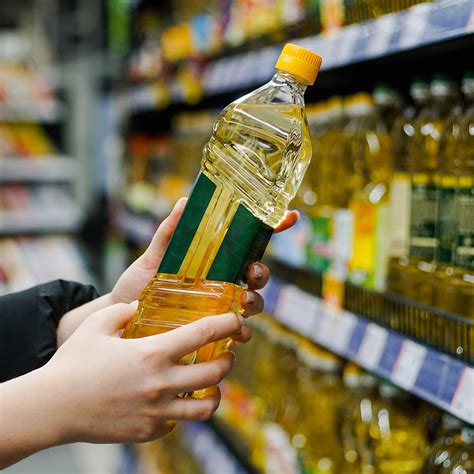 ‘6 Worst Foods For Your Digestive Health’ To Leave Out In 2025 - SHEfinds