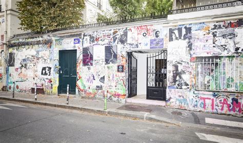 Strange Hollywood hookups: celebrities you never knew dated