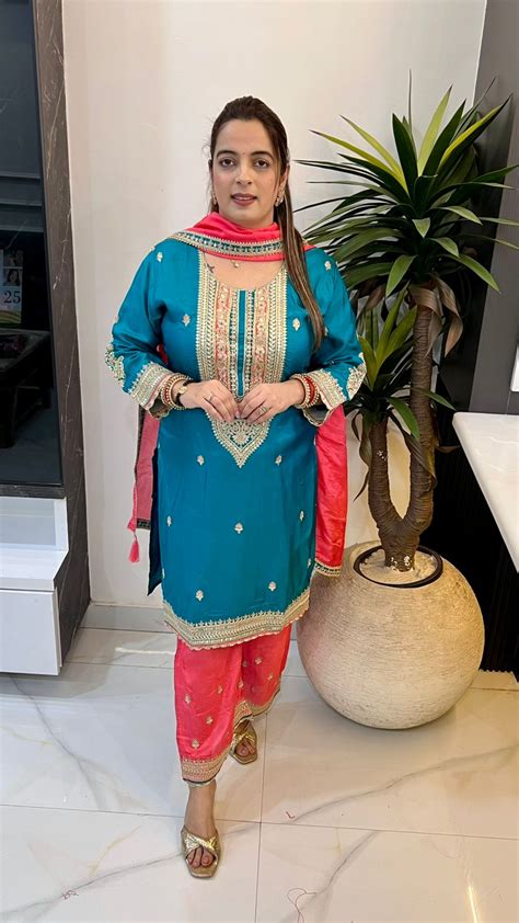 Paper Silk Suit with Hand Embroidery – Women's Choice