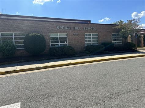 ‘It’s just a really special place’: Fairfax Co. principal returns to ...