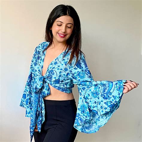 Bell Sleeves Wrap Top - Ocean – Snacc Strings
