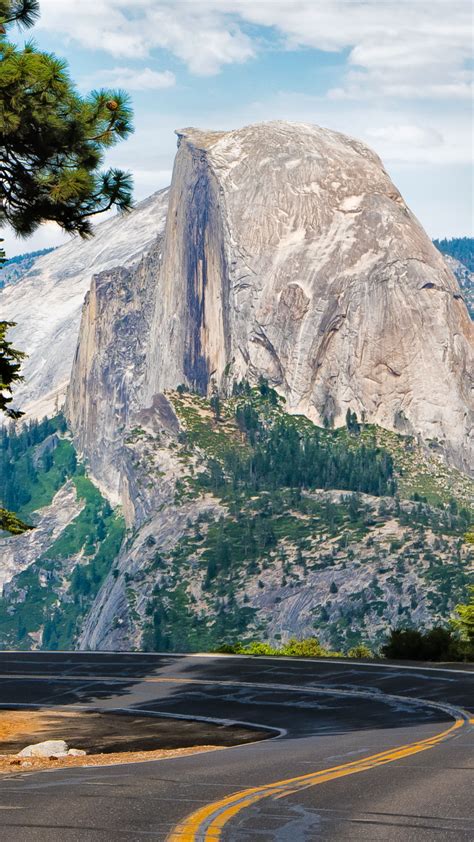 The road leading to Glacier Point in Yosemite National Park, California, USA | Windows Spotlight ...