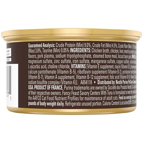 Fancy Feast Savory Centers Pate With Tuna and a Gourmet Gravy Center 8 ...