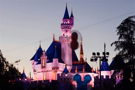 A Self-Guided Audio Tour of Disneyland’s Magical Sounds – Tripedia