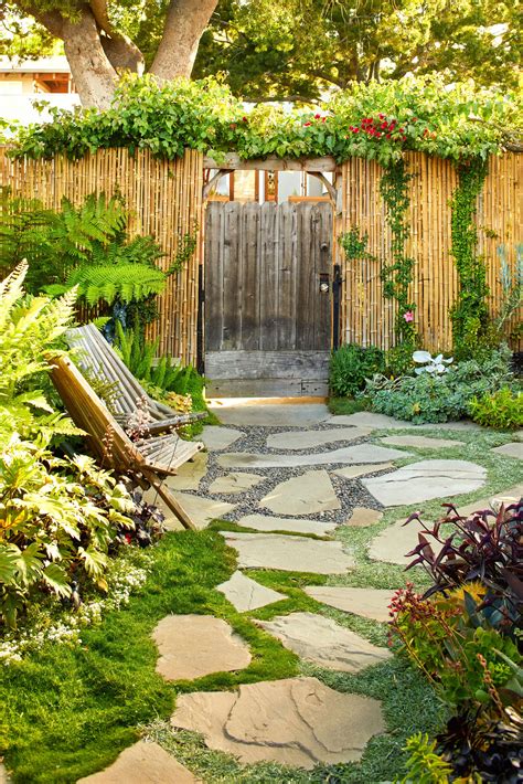 Fences And Gates Garden Ideas 24 Beautiful Wood Fence Gate Ideas [Our