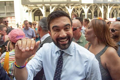 '100% tariff' for New Yorkers'? Abbott quips amid NYC race