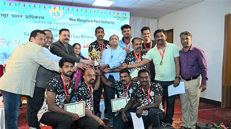 "Valedictory function of All Major Port's Volleyball tournament at NMPA ...