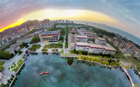 烟台大学航拍山海烟台(离海最近的大学，校花出镜)_哔哩哔哩 (゜-゜)つロ 干杯~-bilibili