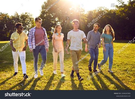 Group Of Friends Walk: Over 95,868 Royalty-Free Licensable Stock Photos ...