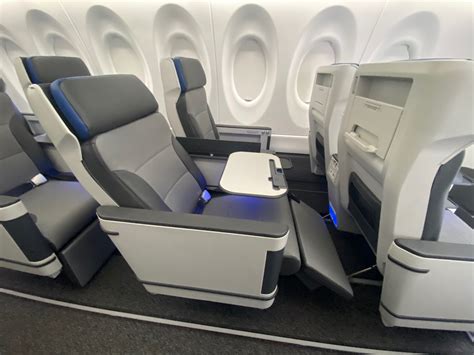 Breeze Airways Takes Delivery of First A220, Debuts “Nicest” Cabin ...