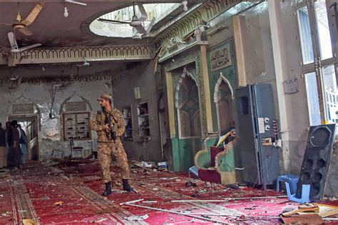 Islamic State claims responsibility for Peshawar mosque suicide blast ...