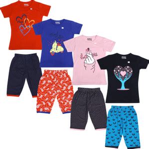 dreamstick Girls Casual T-shirt Three Fourth Pant Price in India - Buy ...