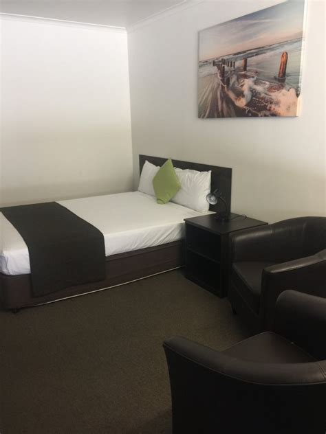 Room Motel Date 的图像结果