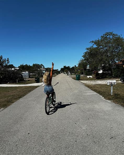 Ava Marie (@xxavamariee) • Instagram photos and videos