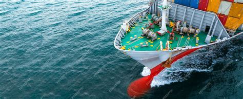 Ship Front View 的图像结果