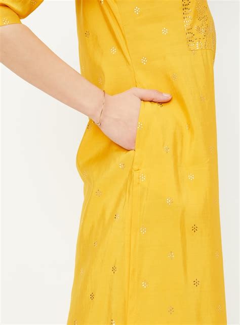 Buy Women Foil Printed Straight Kurta Online at just Rs. 599.0 ...