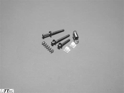 Littal 14-66 Head Light Screw Kit Maruti 800 Type-2 for Maruti Suzuki ...