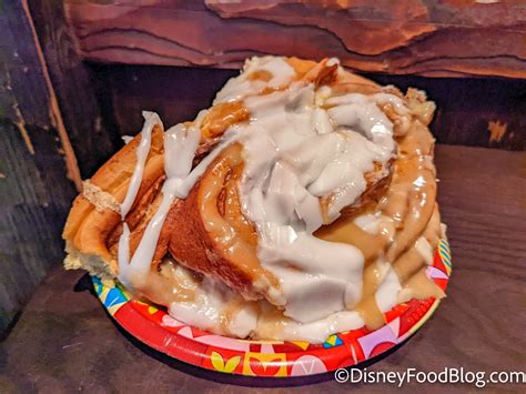 Best Desserts in Magic Kingdom for 2023 | the disney food blog