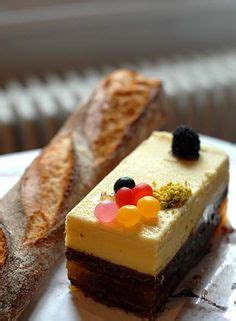 Buchette Sapin, Henri Le Roux, Shinjuku Isetan | Fancy desserts, Fun ...