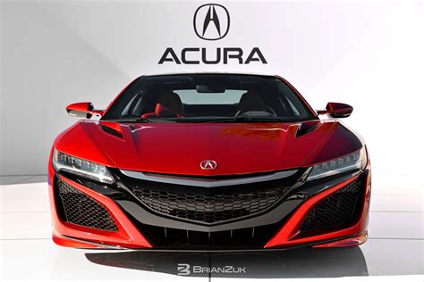 Acura NSX - Mastering Precision and Performance