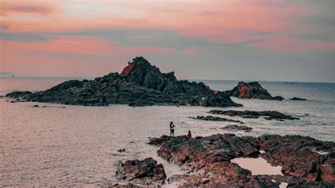 10 Over Crowded Places to Avoid visiting on Long weekends 2024