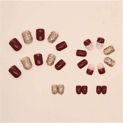 Nailfy: Best Press on Nails in India | Stick on Nails in India