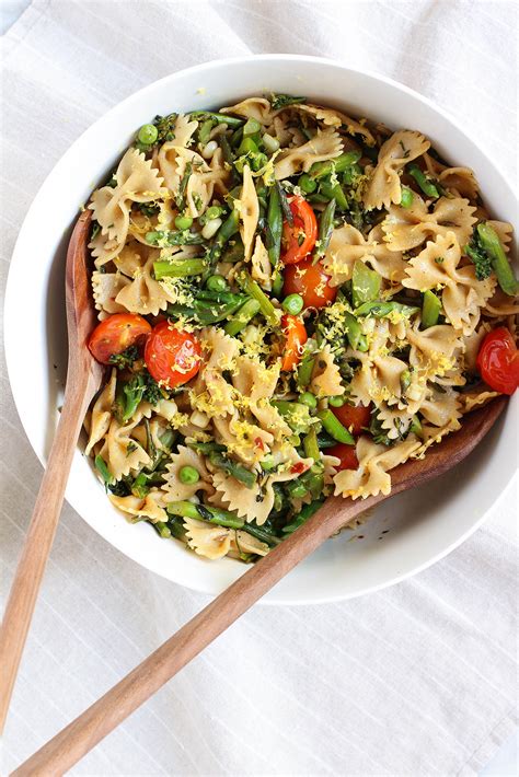 Lemony Spring Pasta Salad | The Mostly Vegan