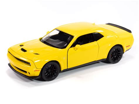Johnny Lightning 2018 Dodge Challenger SRT Hellcat Widebody (Yellow) 1 | Auto World Store