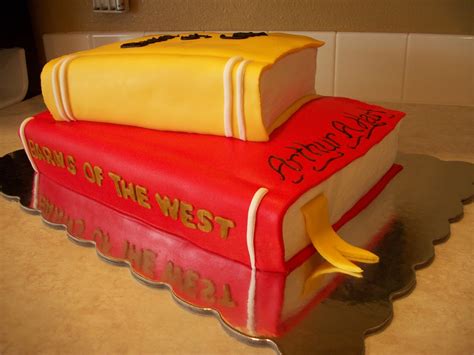 Stacked Book Cake Tutorial 的图像结果